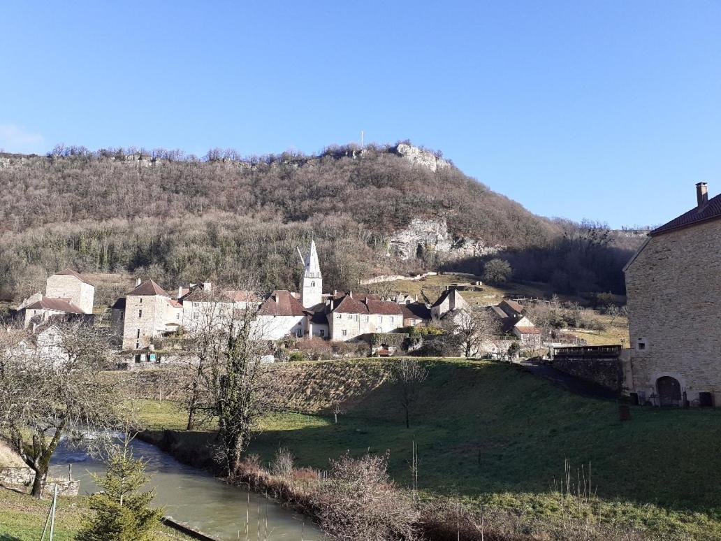 Gite Le Bout Du Monde Baume-les-Messieurs Exterior photo